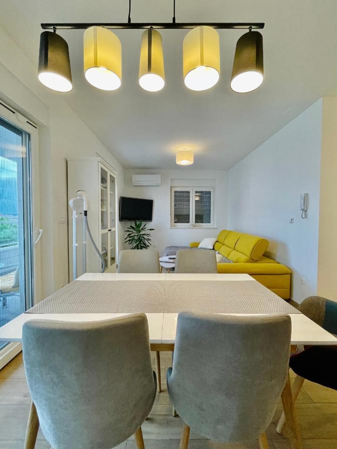 Alida Valli Apartment Kastela Bagian luar foto