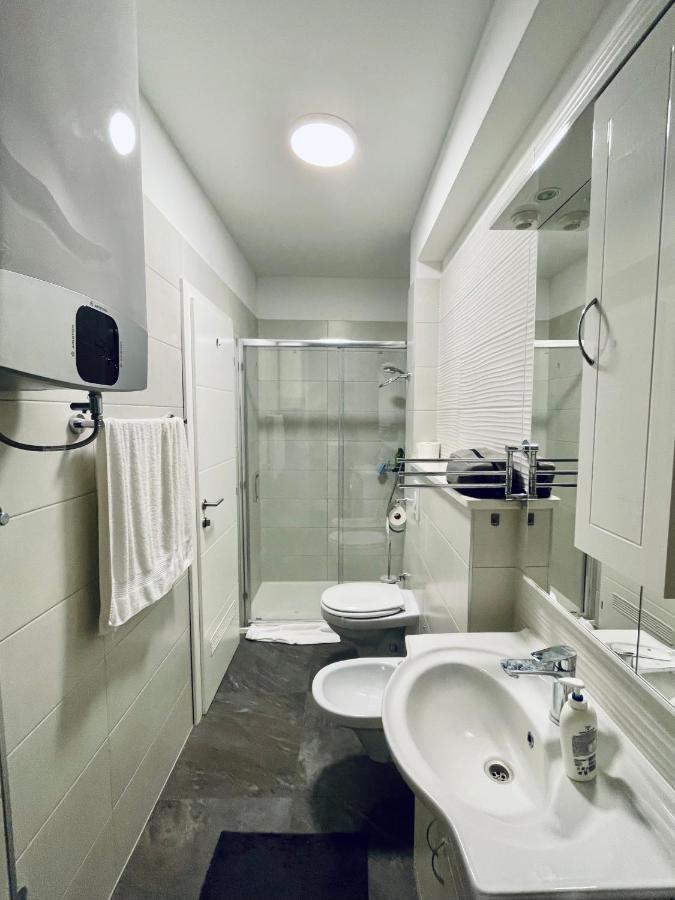 Alida Valli Apartment Kastela Bagian luar foto