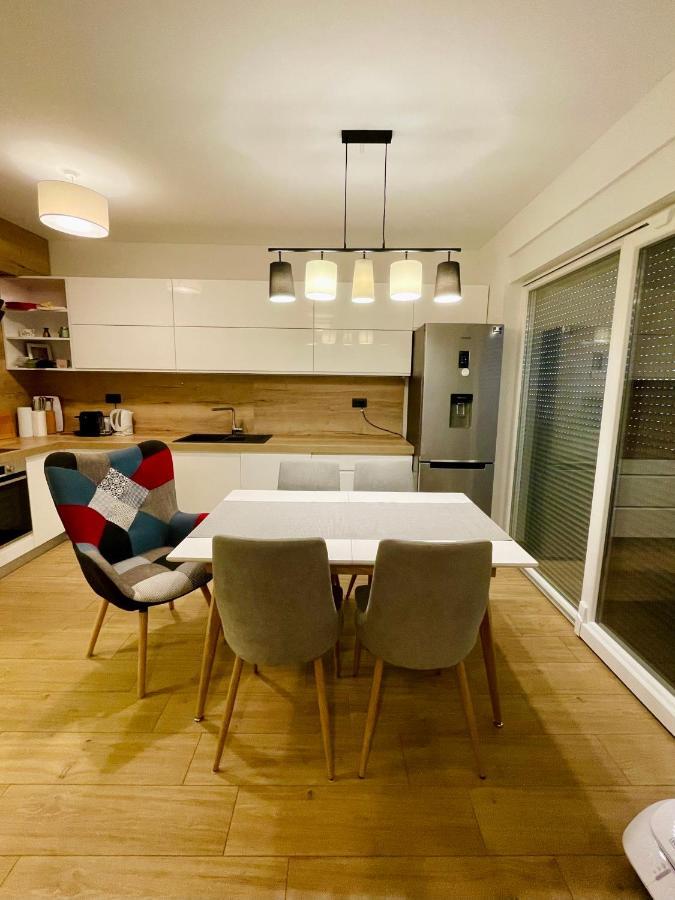 Alida Valli Apartment Kastela Bagian luar foto