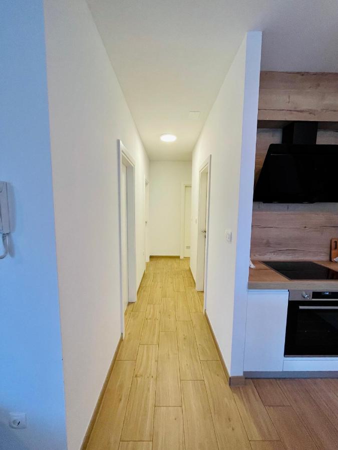 Alida Valli Apartment Kastela Bagian luar foto